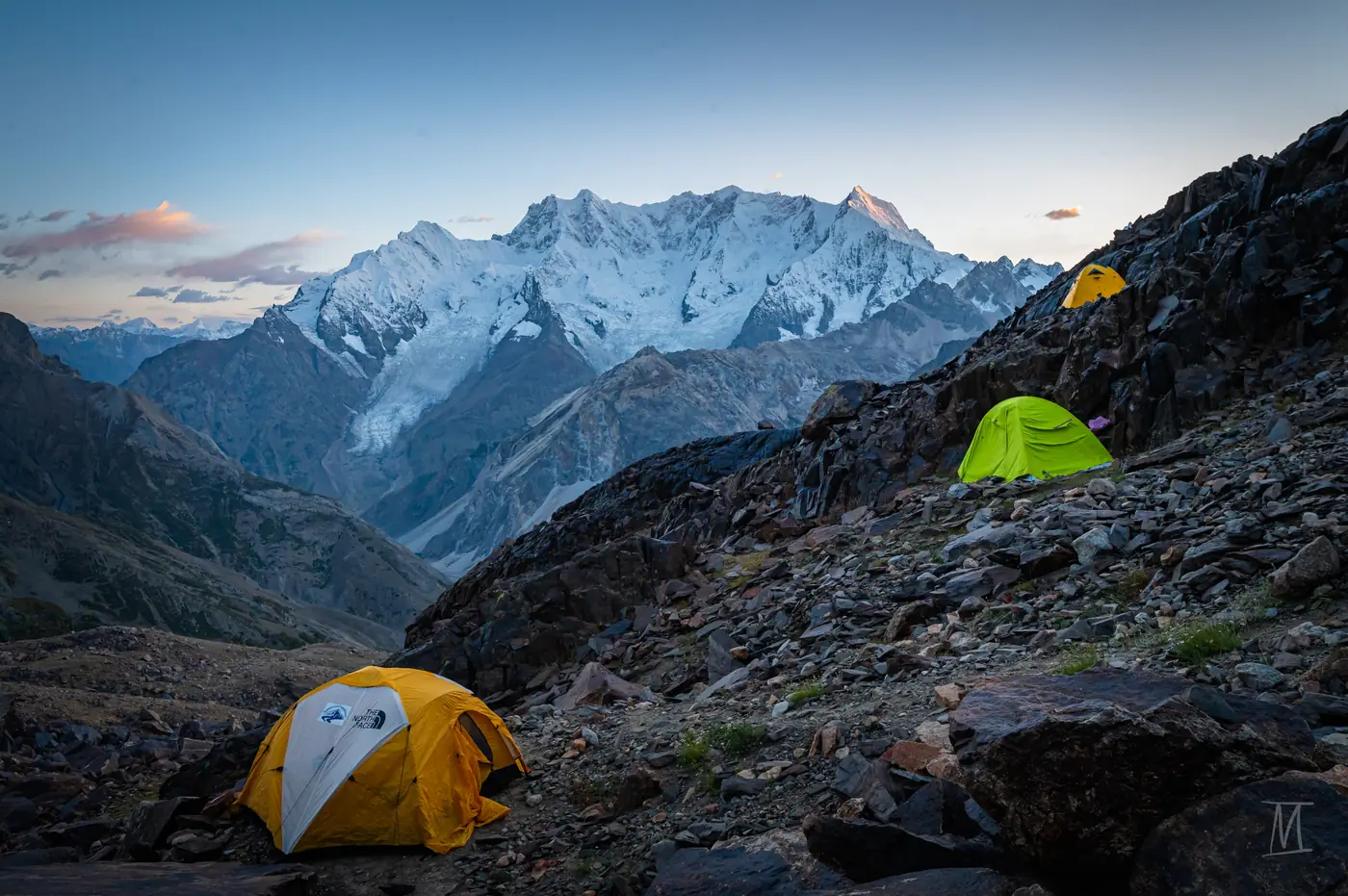 Passes, northern Pakistan. Photograph by Yashkuk