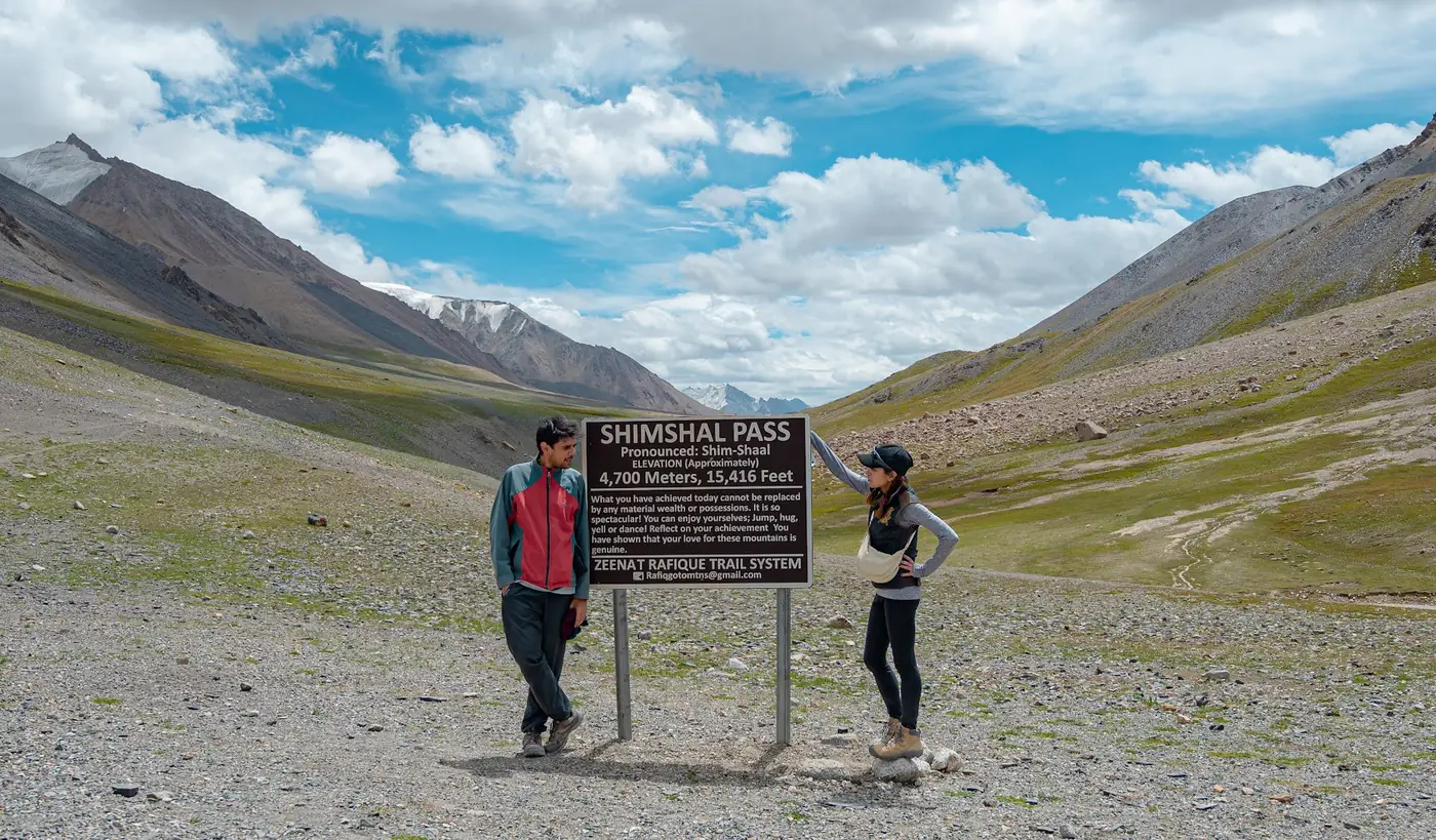 Passes, northern Pakistan. Photograph by Yashkuk