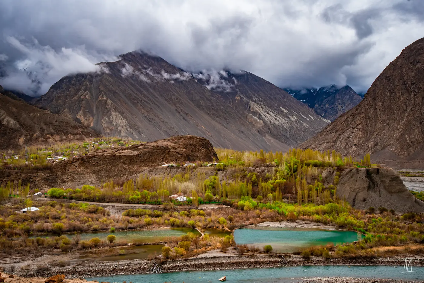 Valleys, northern Pakistan. Photograph by Yashkuk